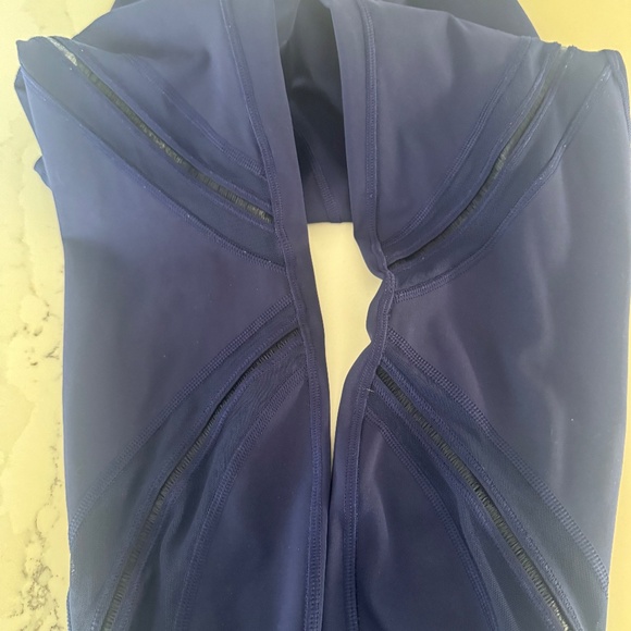 Lululemon high times sz 6 hero blue w mesh - Picture 4 of 5